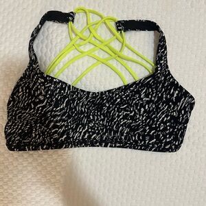 Lululemon Free to be Wild